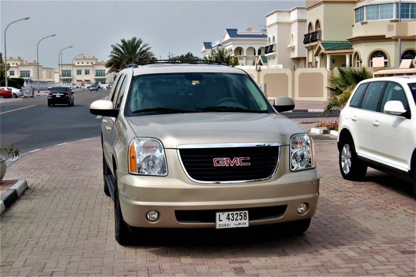 SUV