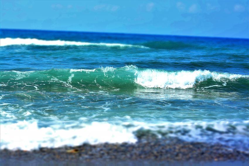 sea waves