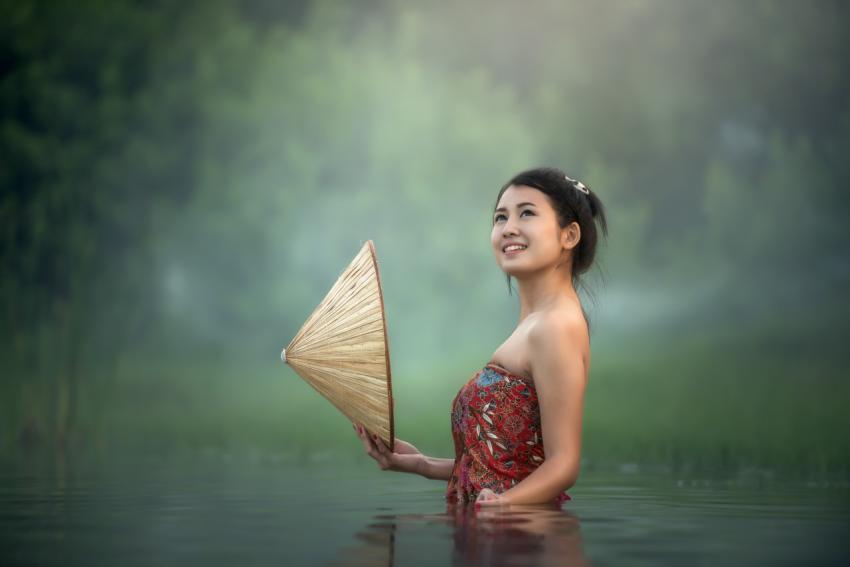 Asian girl in the lake